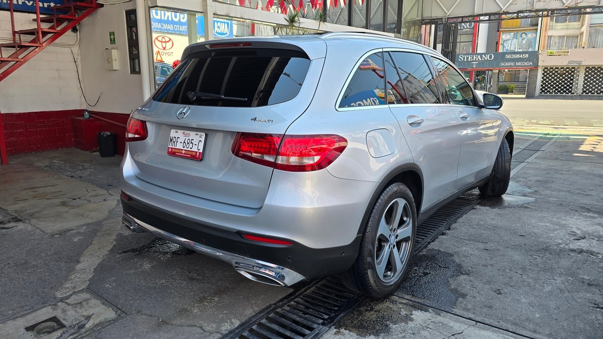 Mercedes-Benz GLC 300 - imagen 3