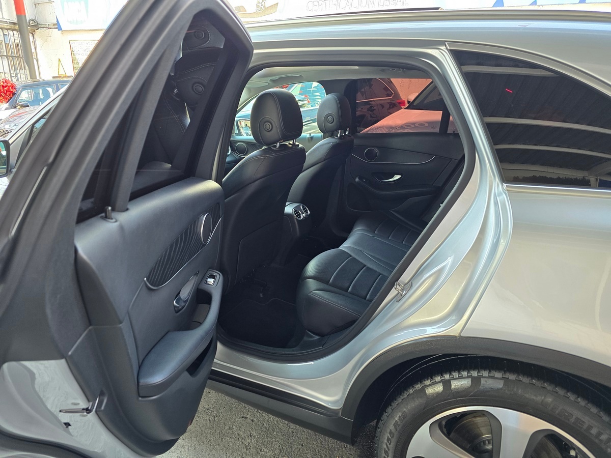 Mercedes-Benz GLC 300 - imagen 19