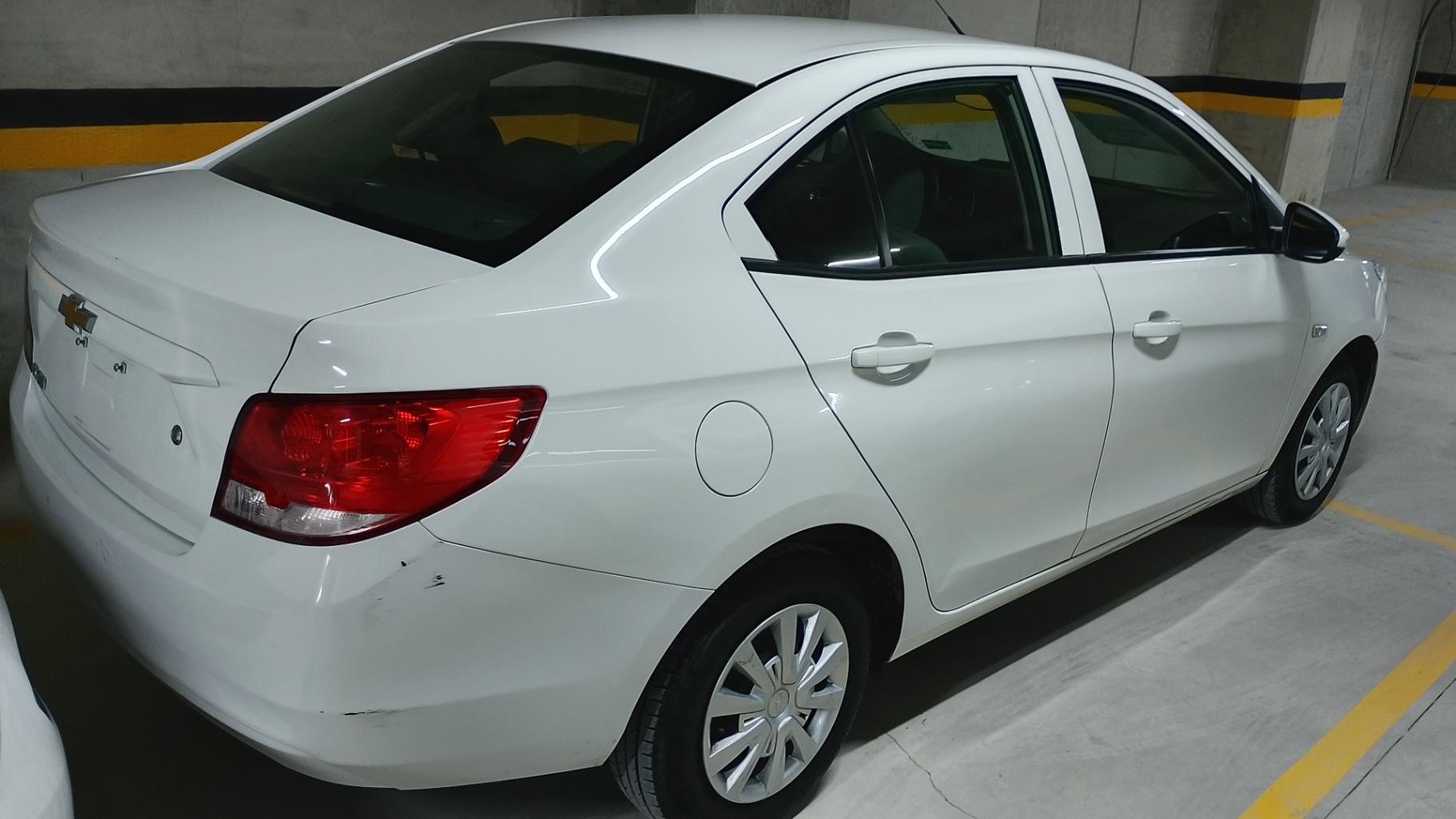 Chevrolet AVEO 2021 miniatura 4