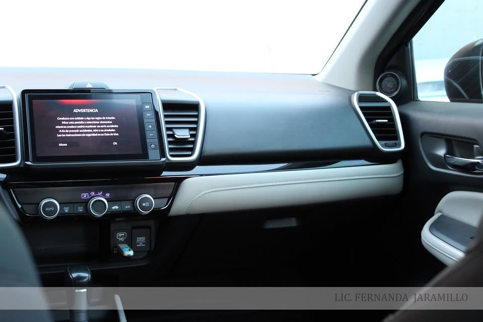 2023 Honda City Touring foto 10