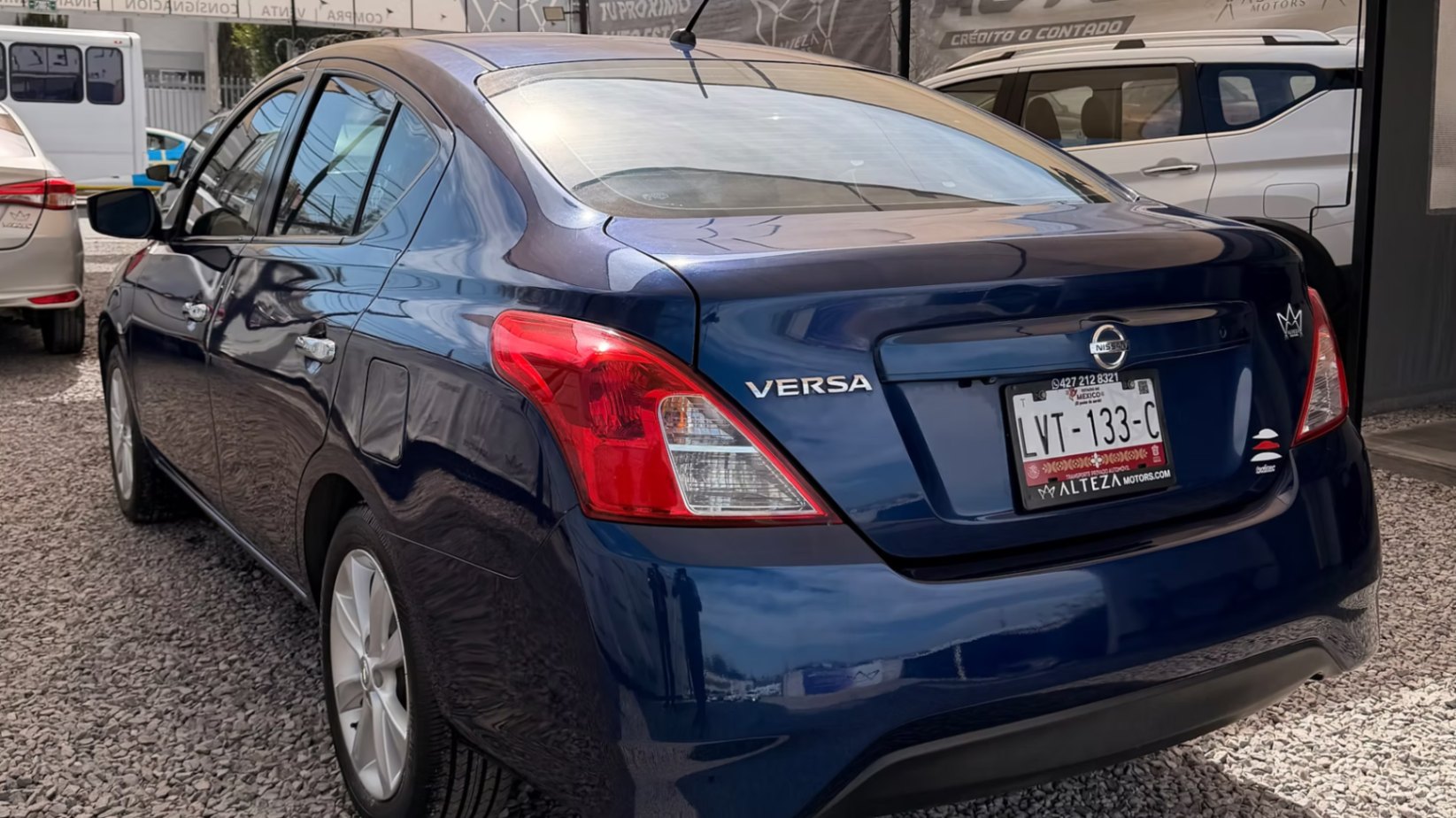 2018 Nissan Versa Advance Mt miniatura 7