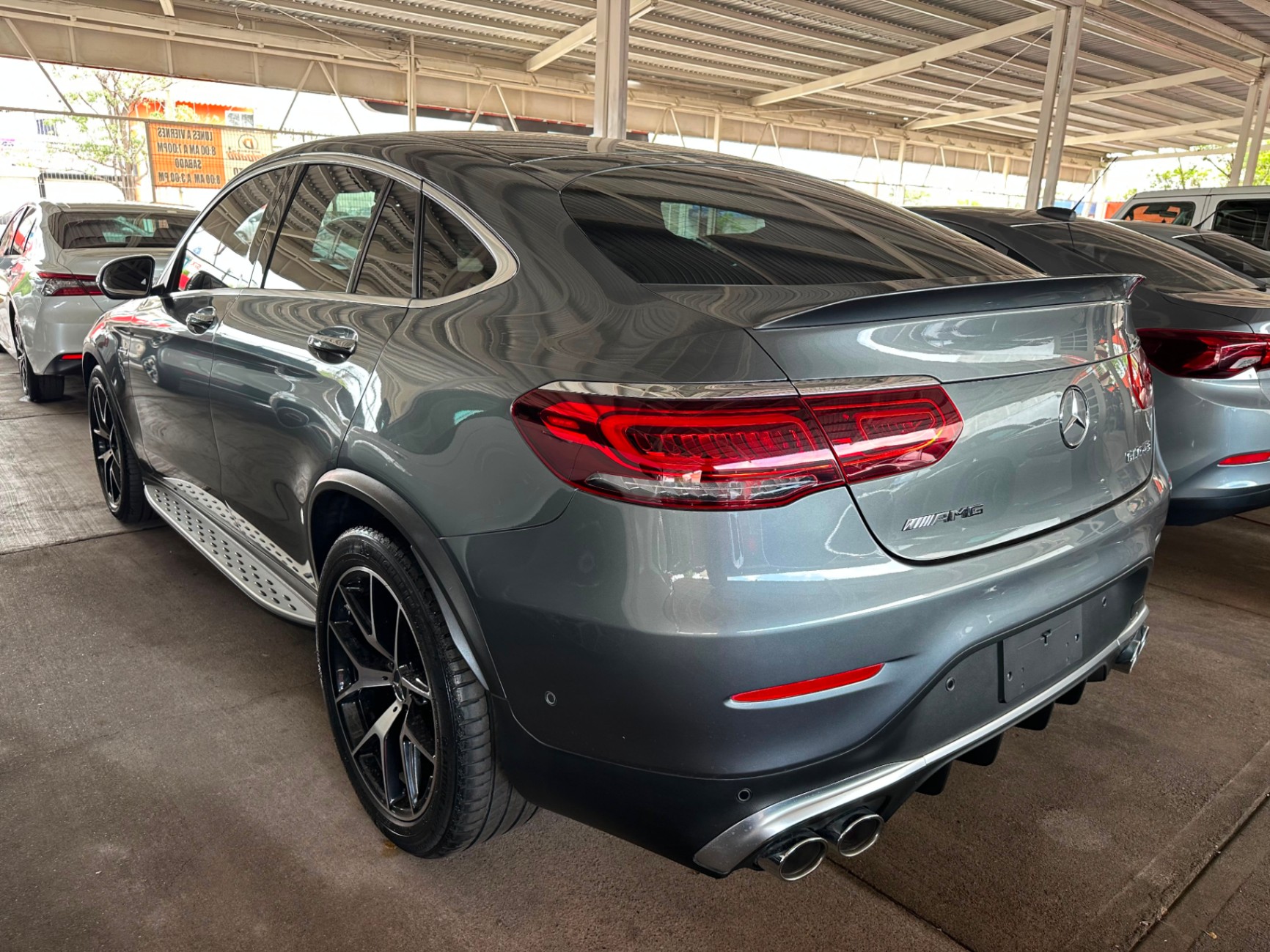 2023 Mercedes-Benz GLC 43 AMG thumbnail 3