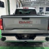 GMC Sierra SLE 4x4 2024 seminuevo en Monterrey — $899,900 thumbnail 9