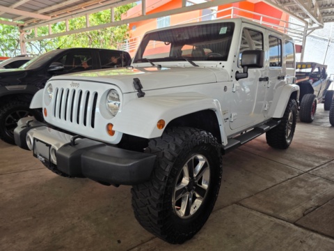 2015 Jeep SAHARA