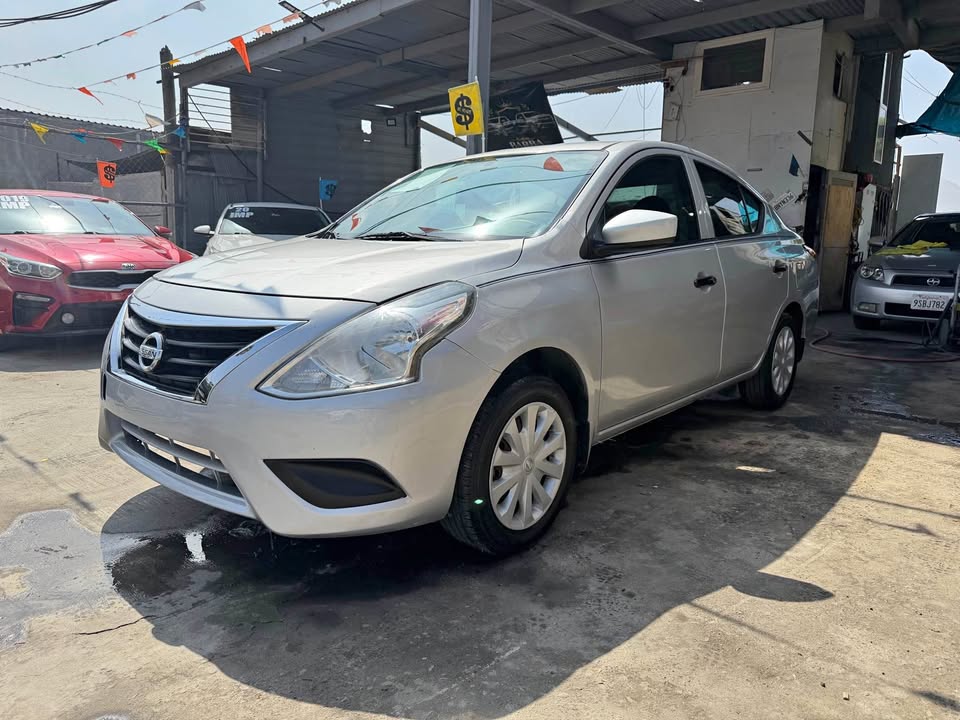 2017 Nissan Versa