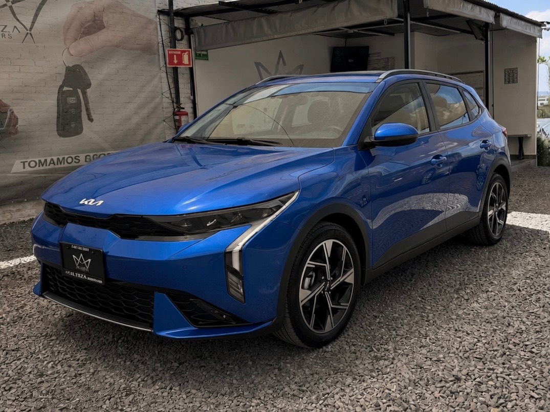 2024 Kia K3 Hatchback Gt Line 2.0 — imagen 1