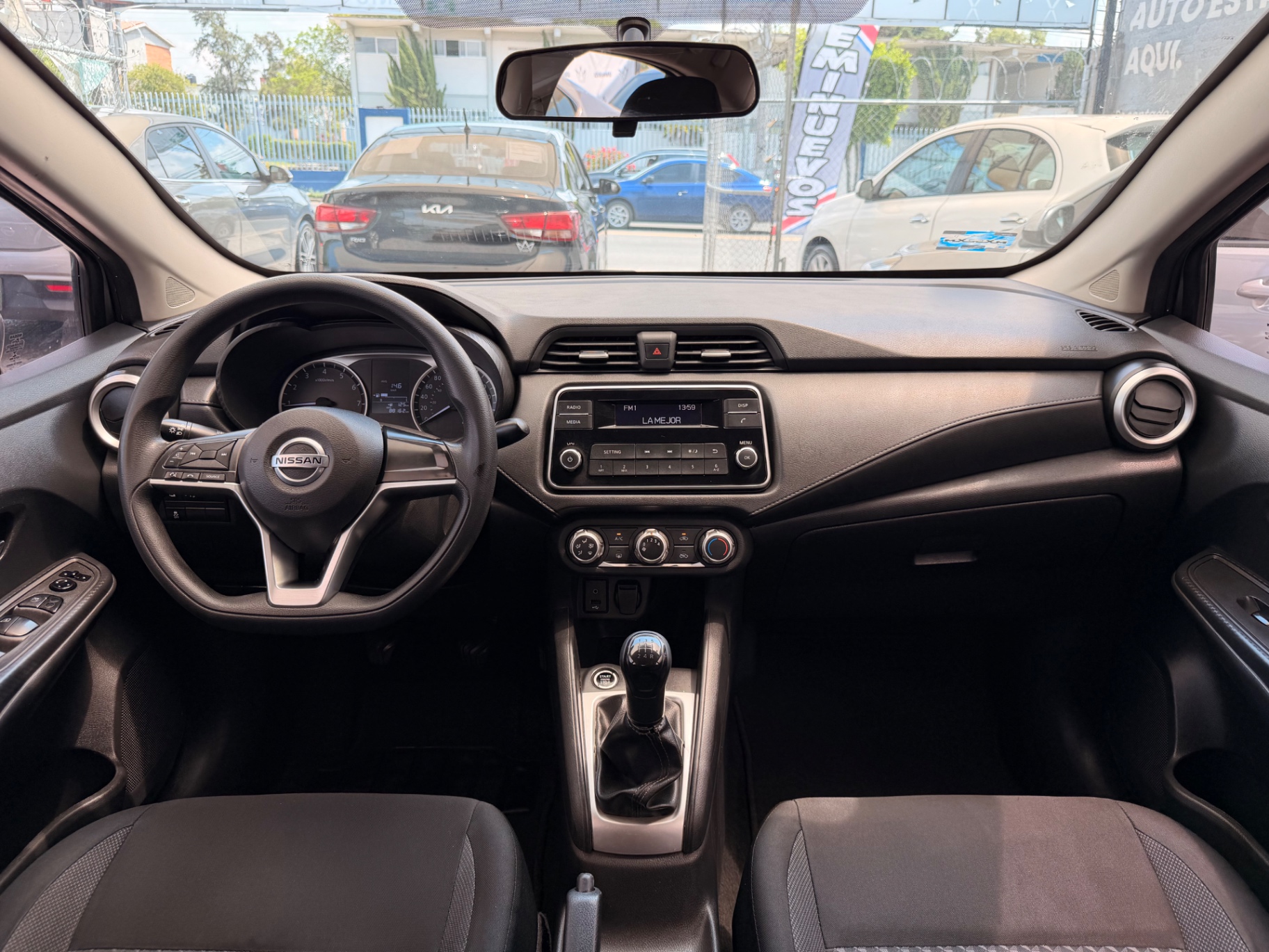 2020 Nissan Versa Sense Mt miniatura 7