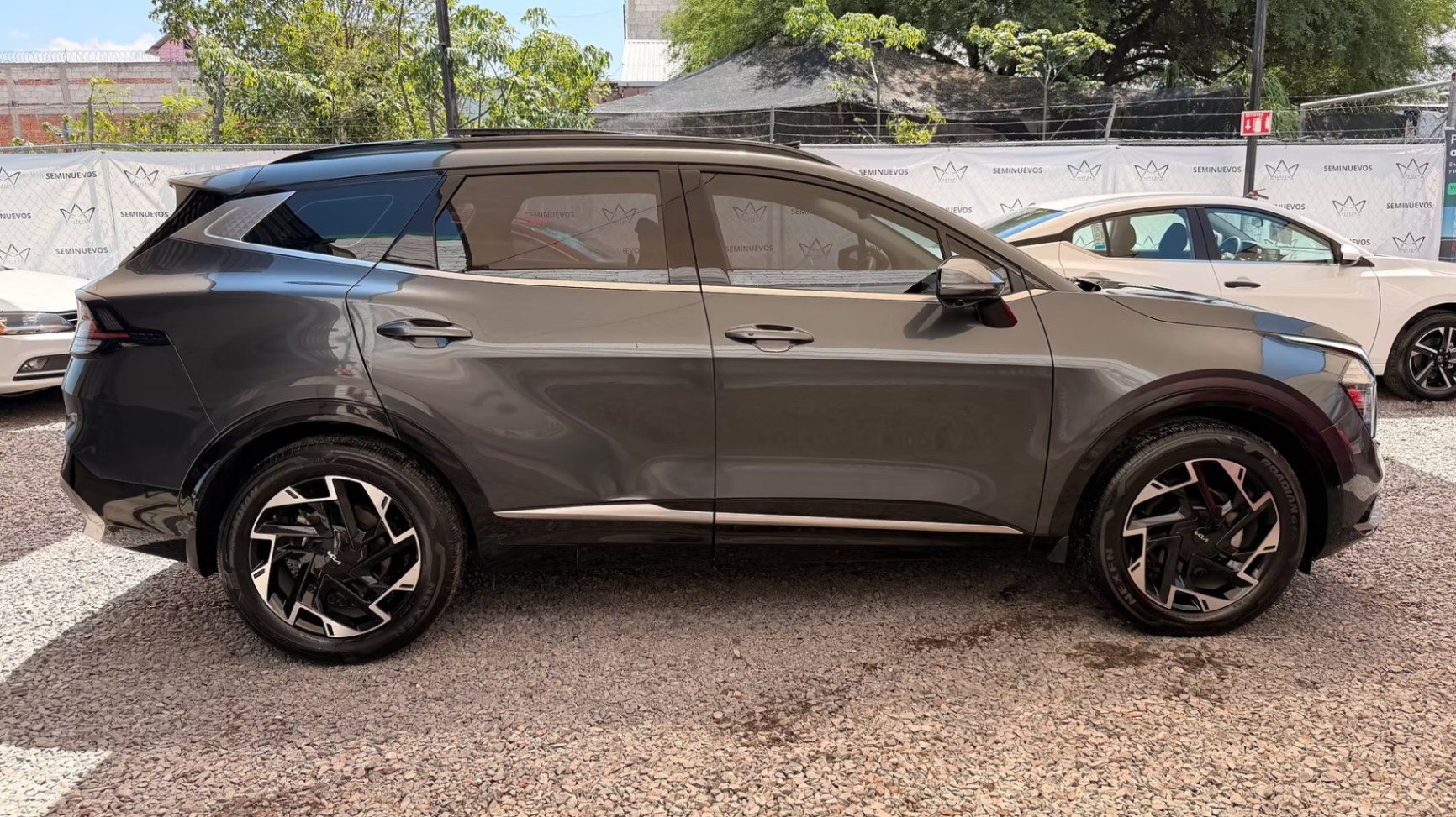 2023 Kia Sportage SXL miniatura 2