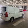 Chevrolet Tornado van 2022 seminuevo en Monterrey — $239,000 thumbnail 4