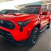 Toyota TACOMA TRD 4 CIL HIBRIDA 2024 seminuevo en Culiacán — $1,060,000 thumbnail 1