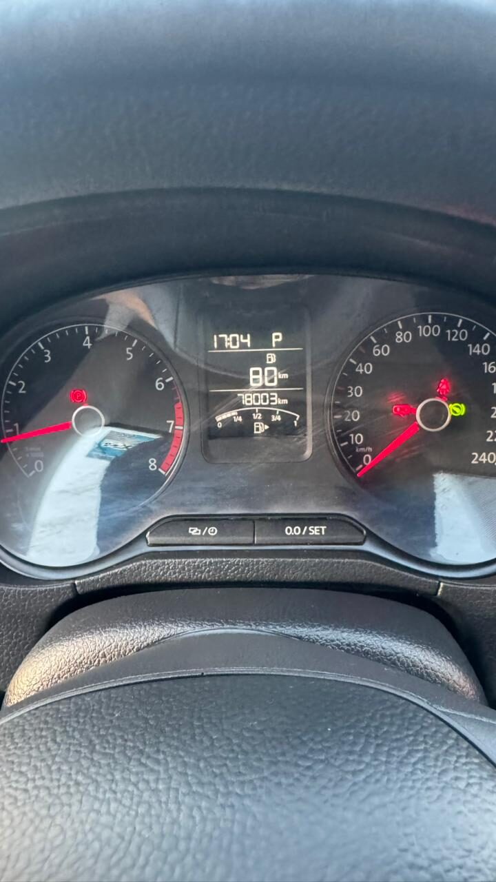 2020 Volkswagen Vento Startline_ thumbnail 3