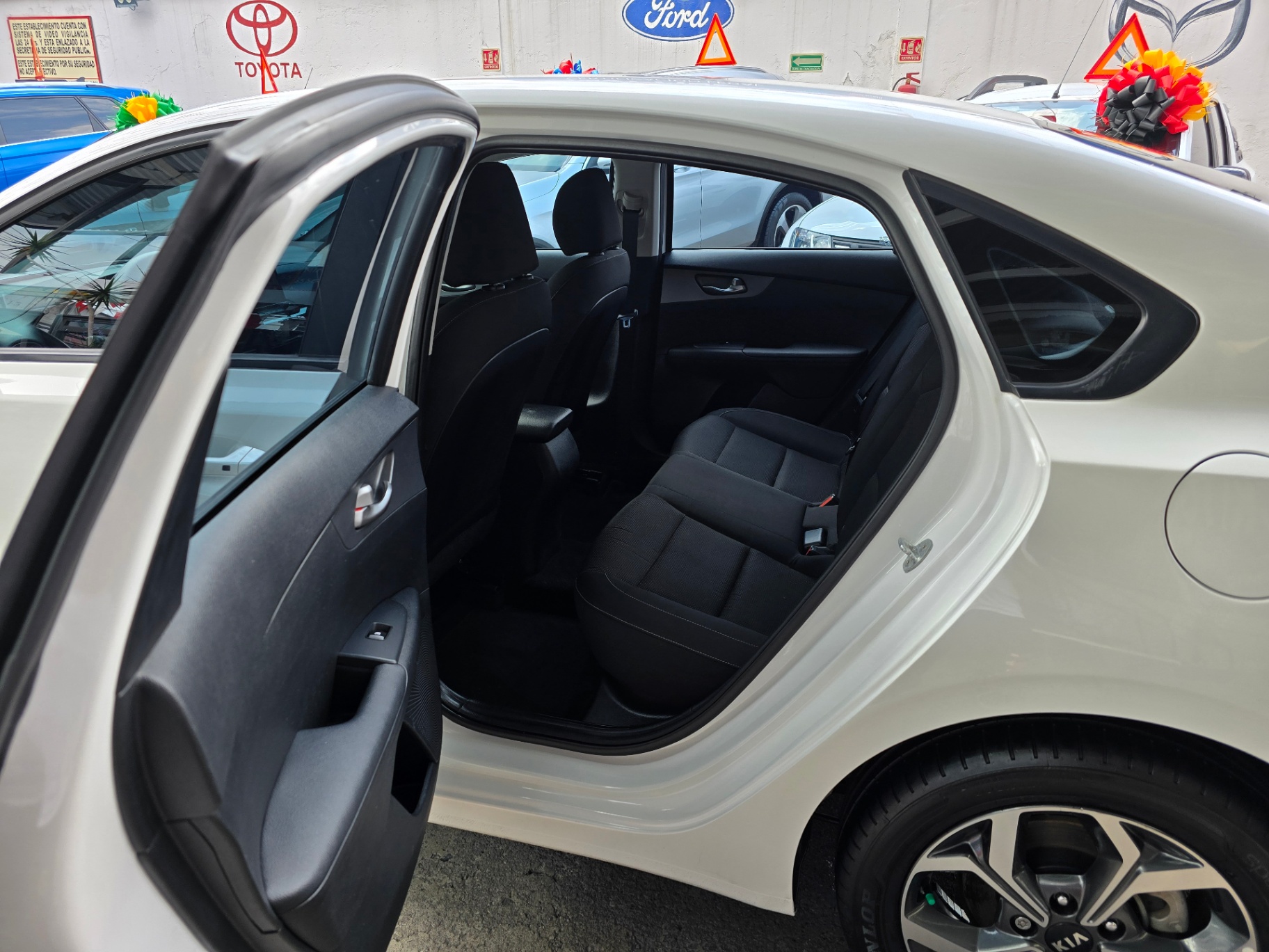 Kia Forte - imagen 10