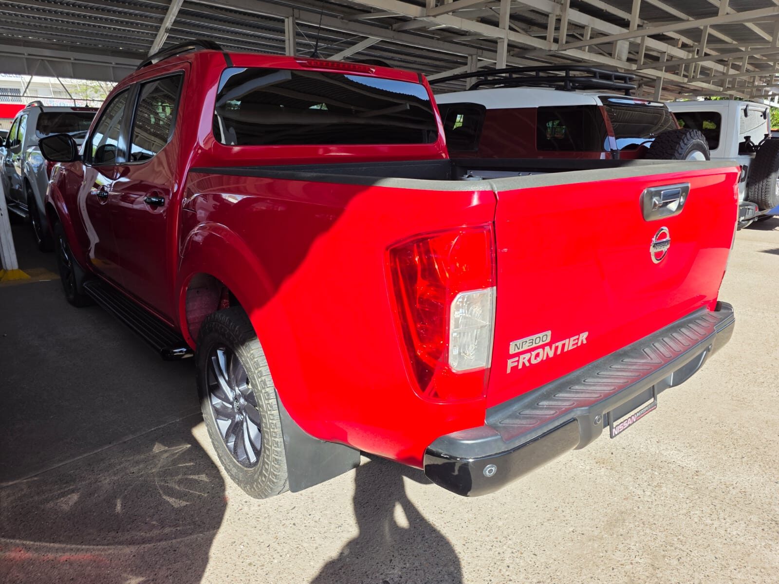 2020 Nissan Frontier Diesel 4x4_ thumbnail 3