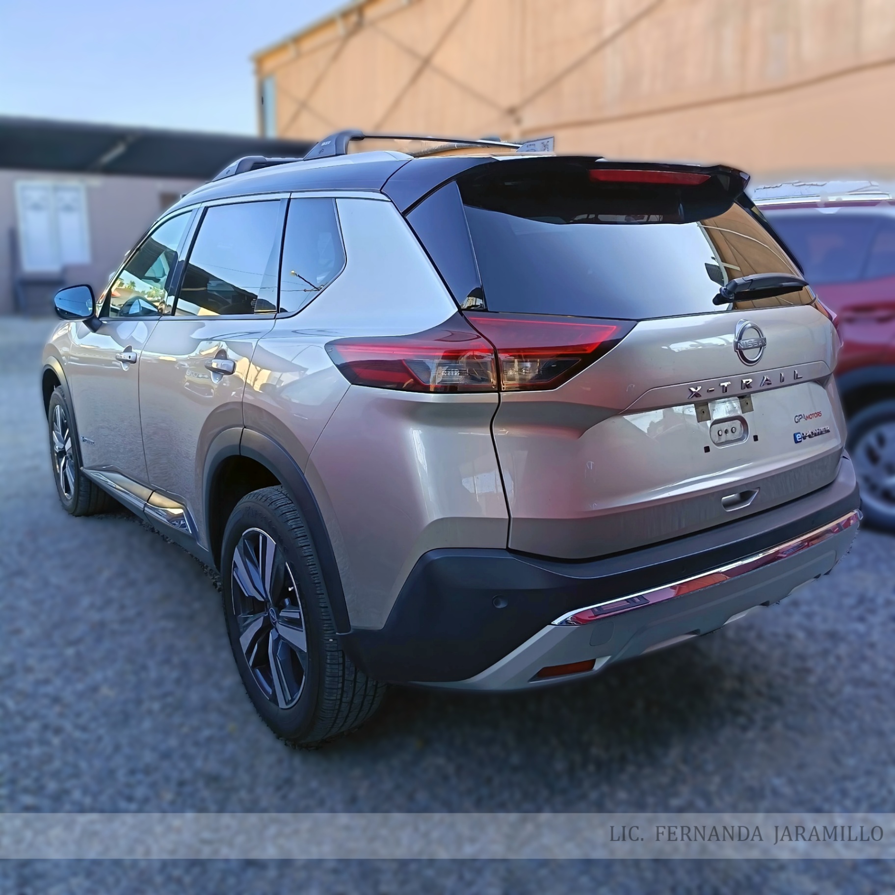 2024 Nissan XTRAIL E POWER foto 2