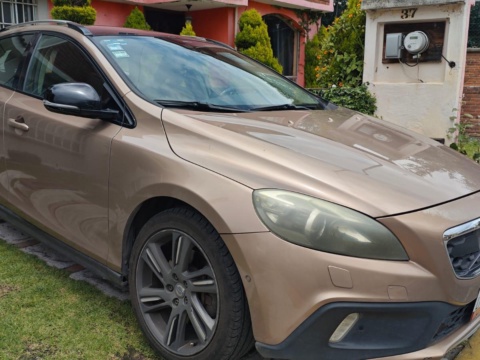 2013 Volvo V40 Evolution