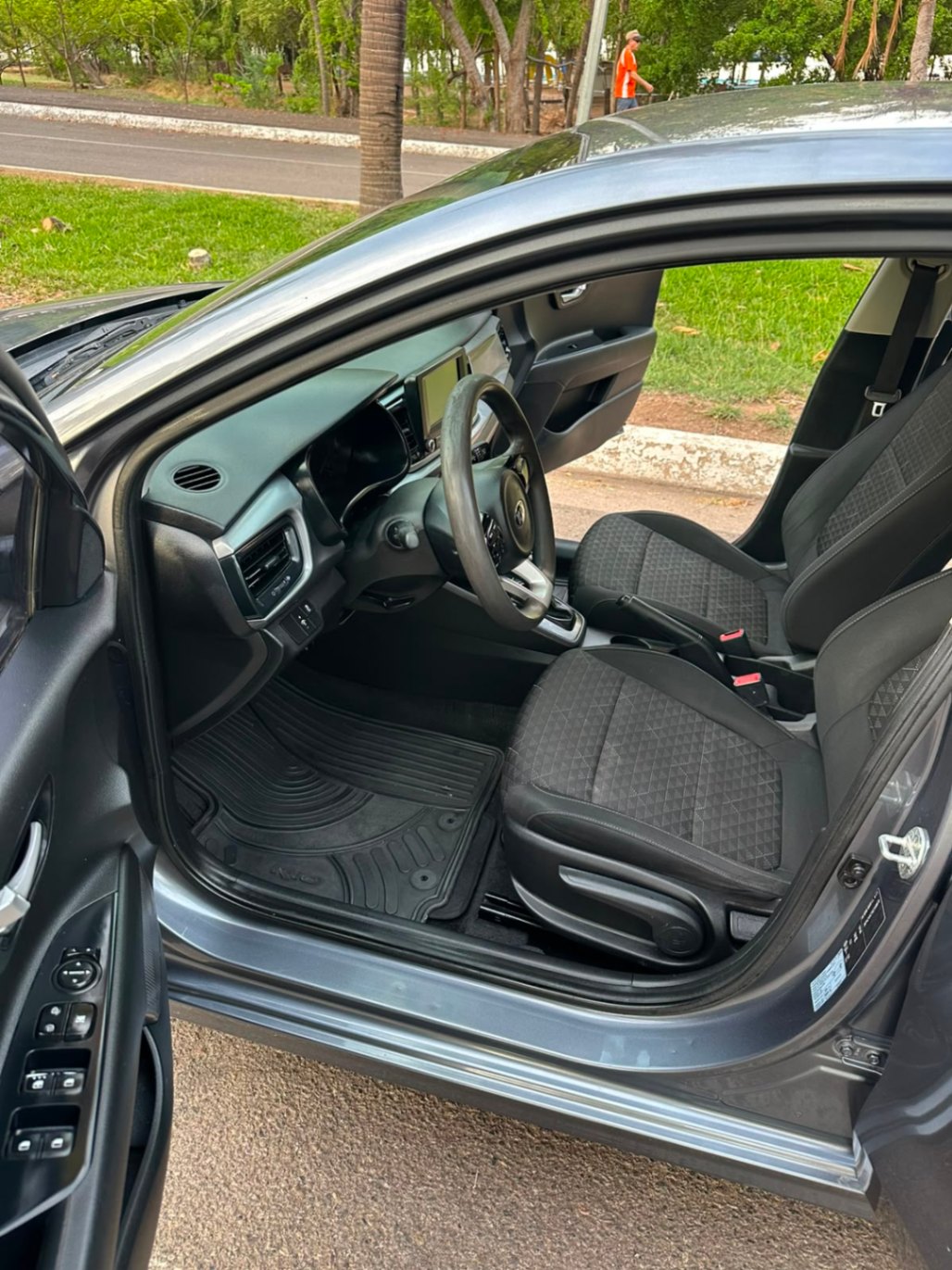2019 Kia RIO LX thumbnail 10
