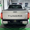 Toyota Tundra Limited HEV 2025 seminuevo en Monterrey — $1,149,900 thumbnail 10