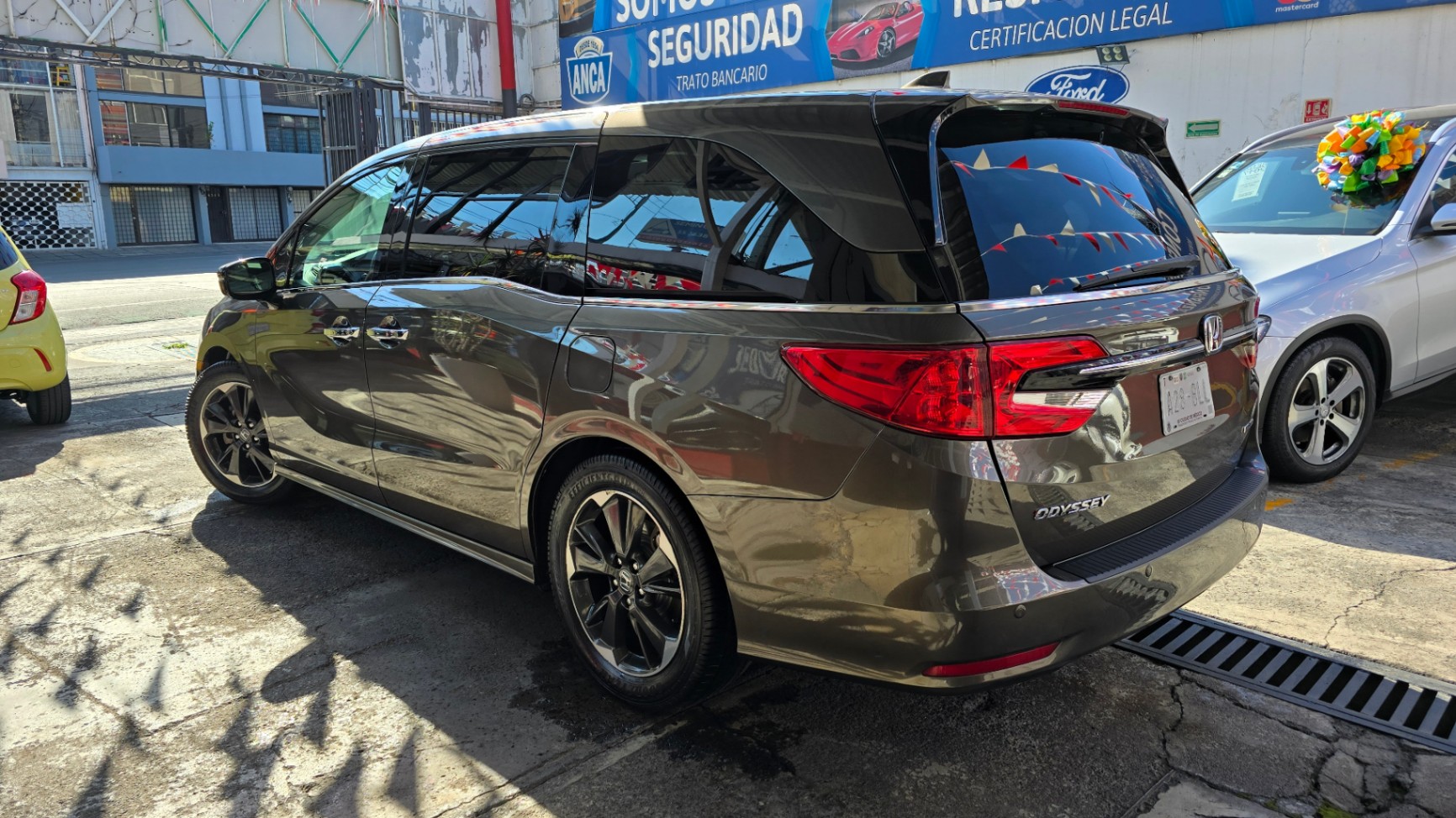 Honda Odyssey Touring - imagen 2