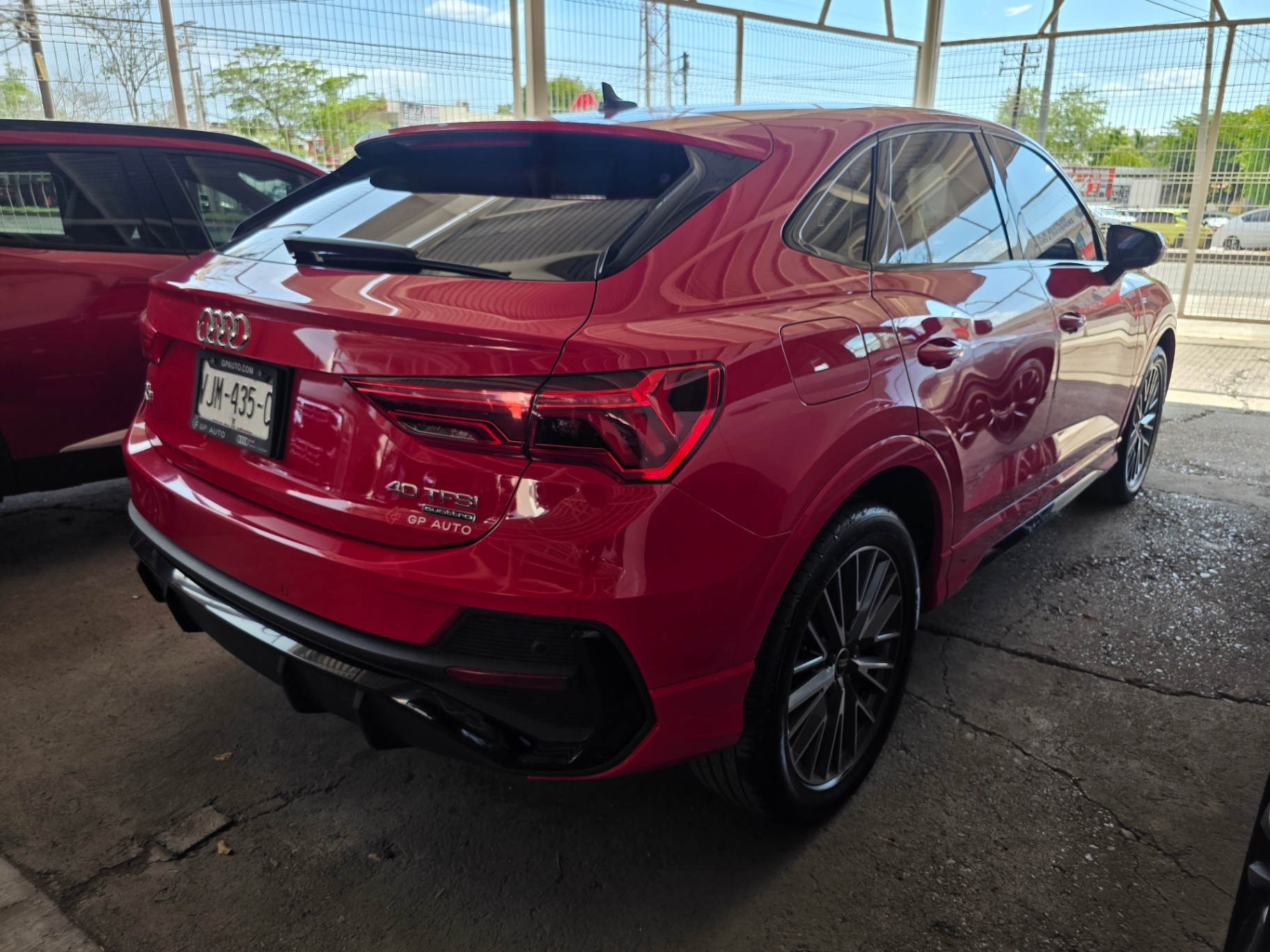 2023 Audi Q3 S LINE thumbnail 3