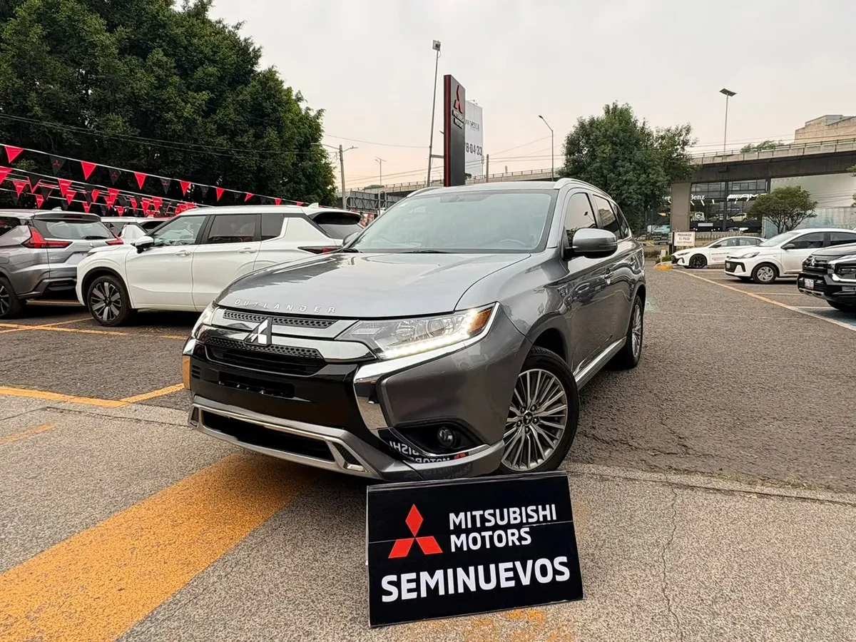 2020 Mitsubishi Outlander