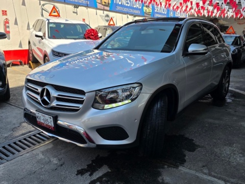 Mercedes-Benz GLC 300 2017 - Plata