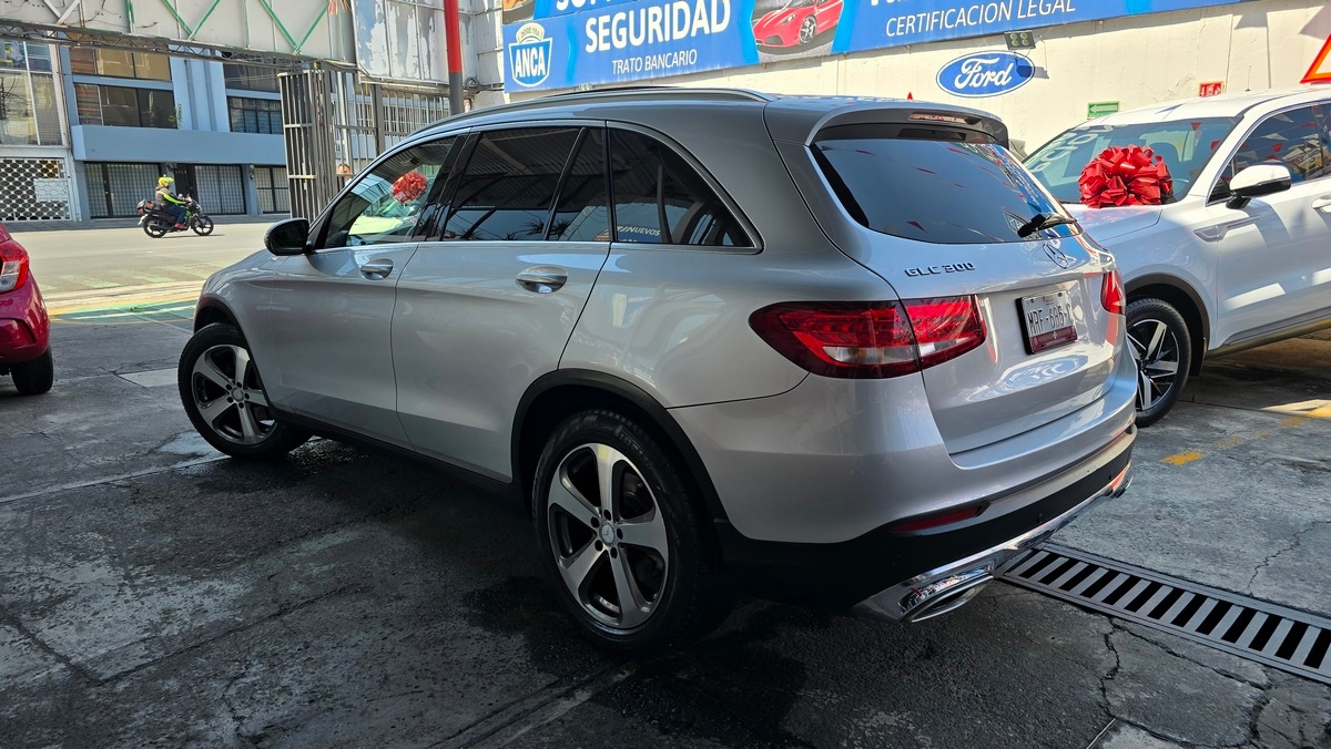 Mercedes-Benz GLC 300 - imagen 2