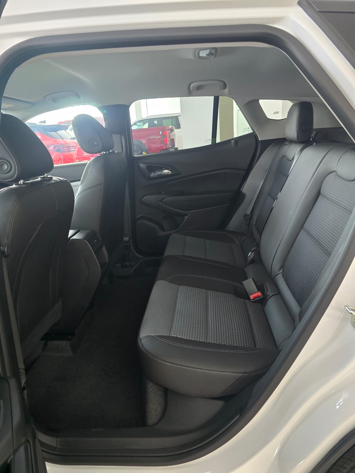 Chevrolet Trax LT 2026 6