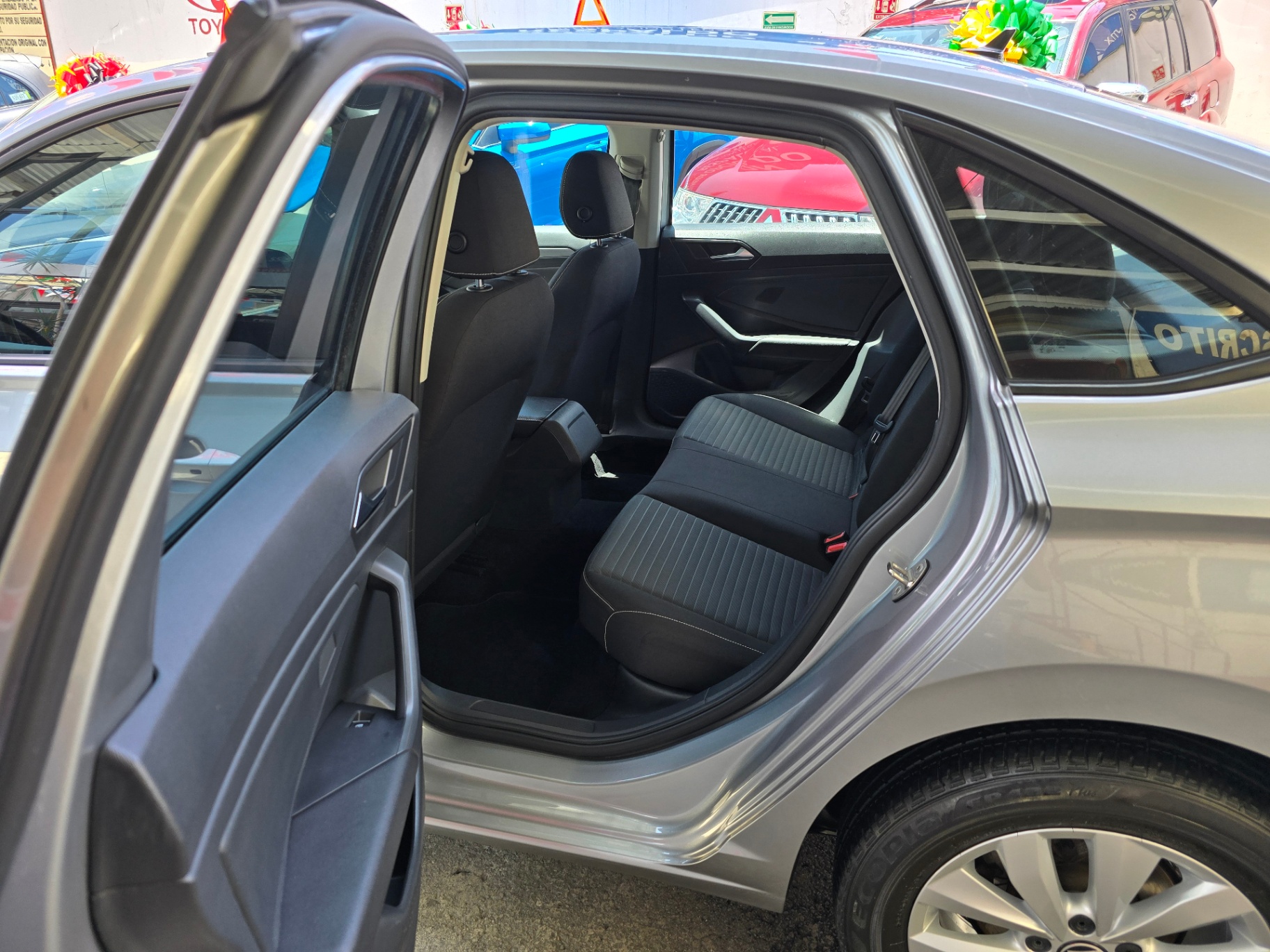 Volkswagen Jetta - imagen 10