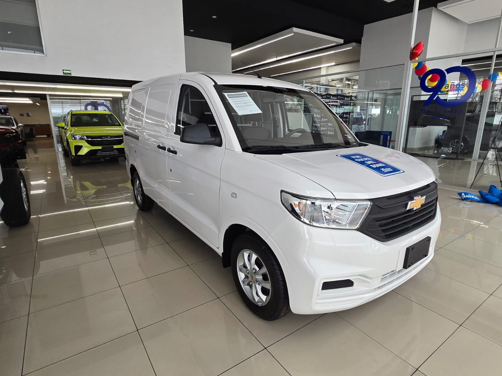 Chevrolet Tornado Van LS 2026 2