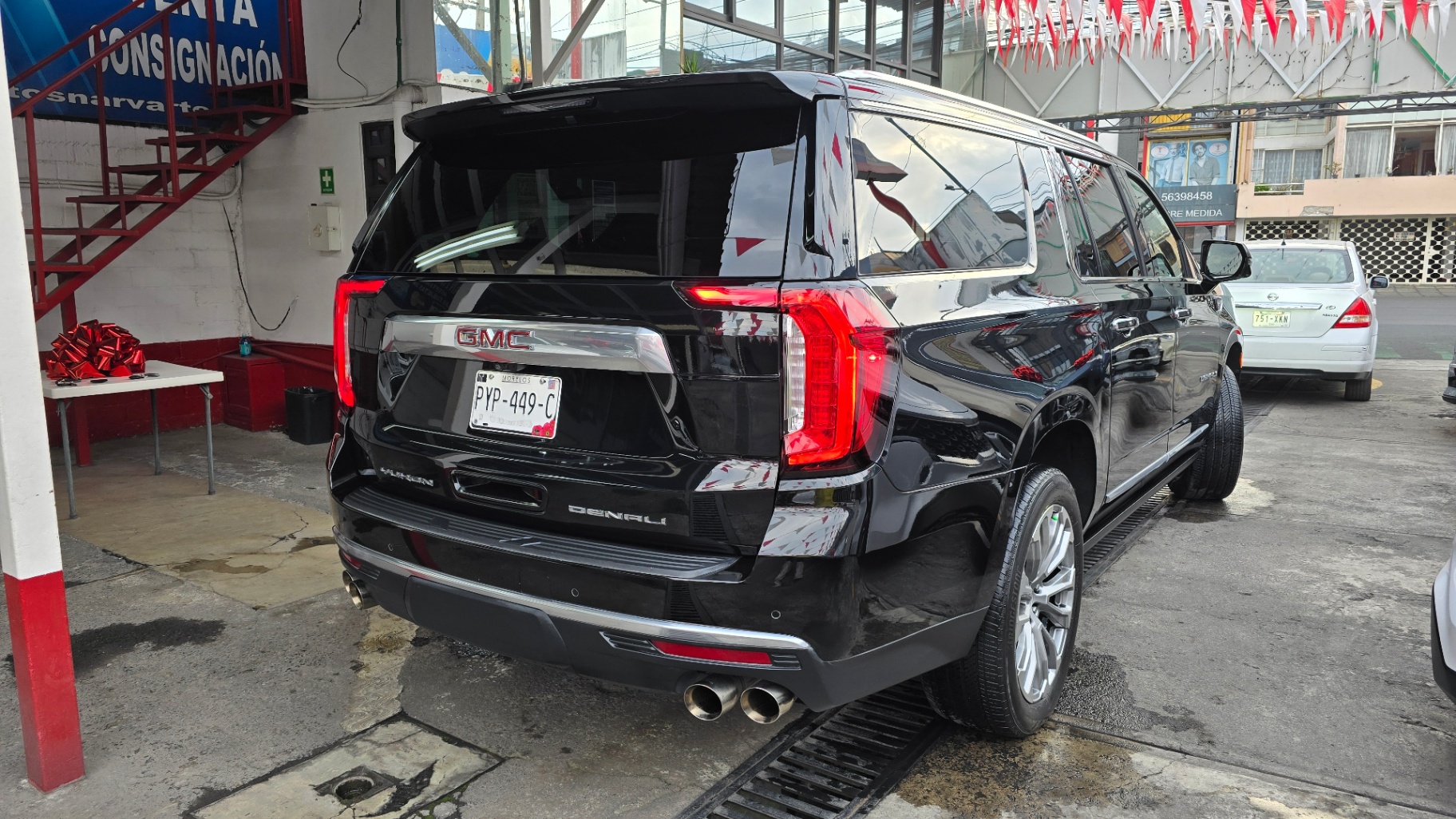 GMC Yukon Denali XL - imagen 3