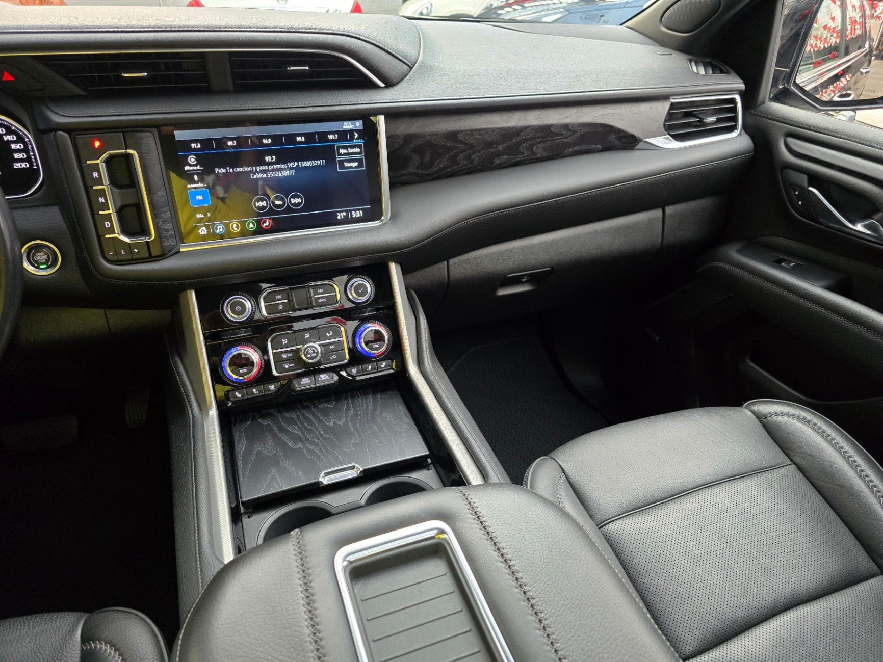 GMC Yukon Denali XL - imagen 8