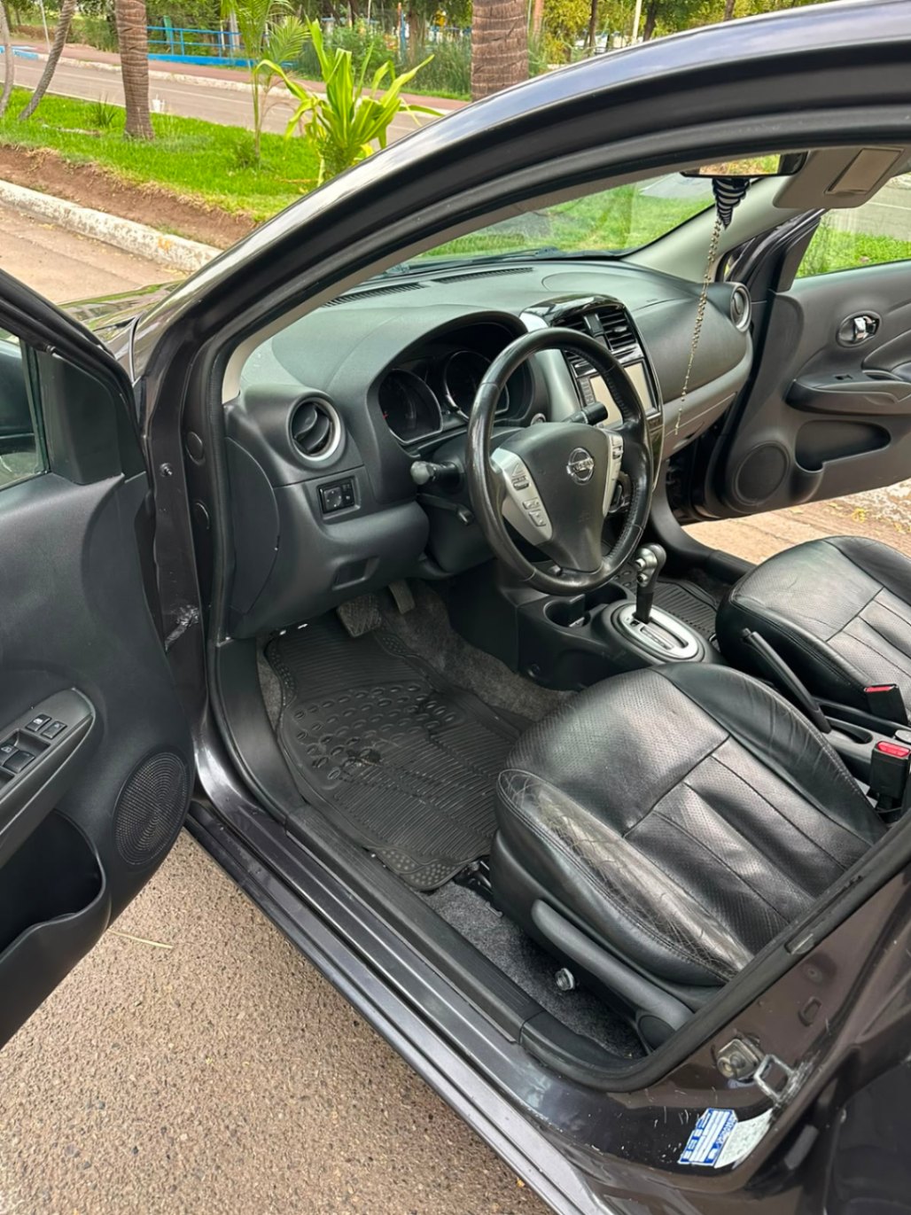 2019 Nissan VERSA EXLCUSIVE thumbnail 5