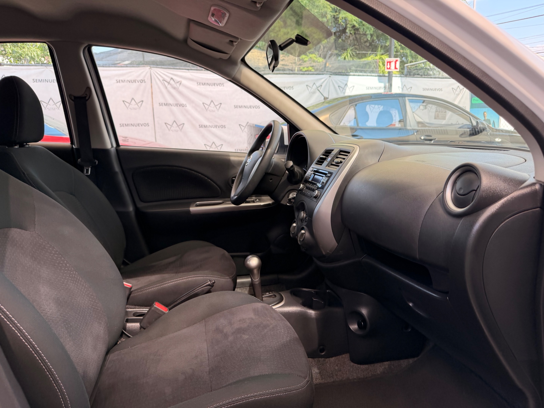 2020 Nissan March Advance At miniatura 8