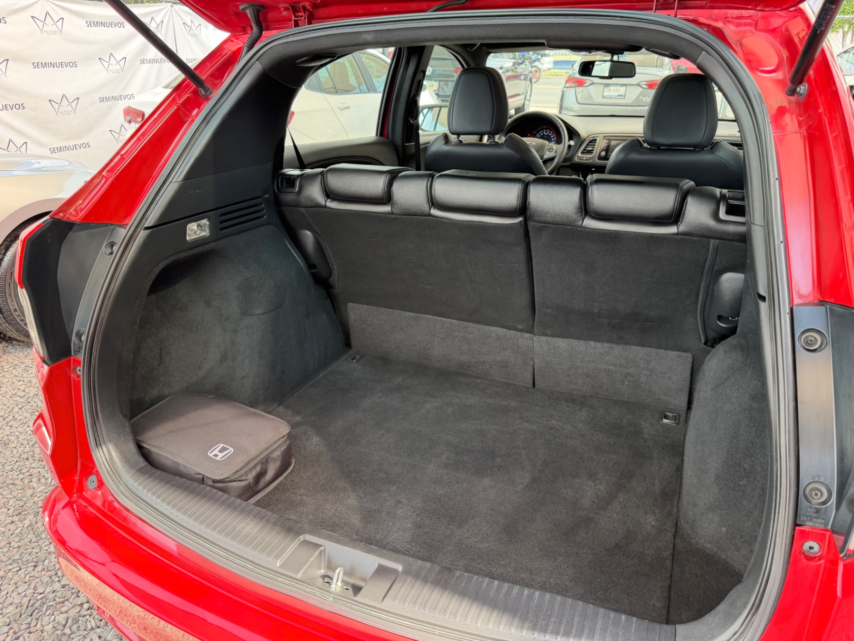 2019 Honda HR-V Touring miniatura 11