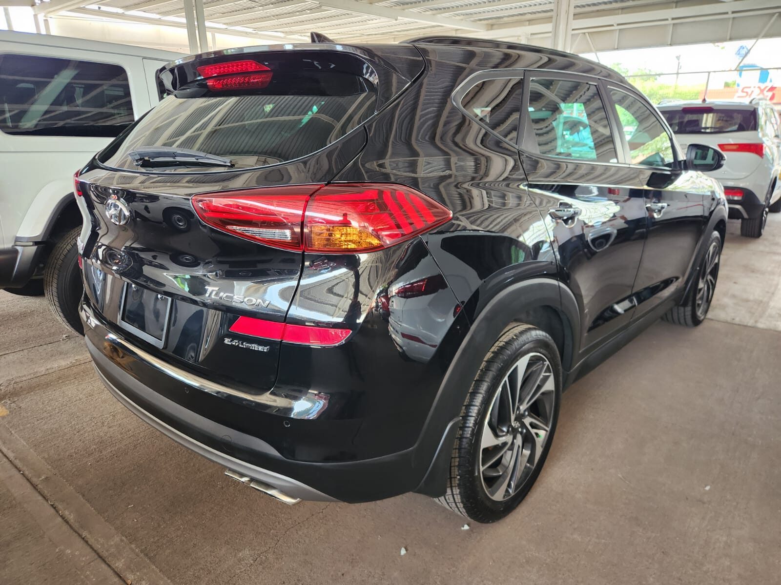 2020 Hyundai Tucson Limited Tech thumbnail 4