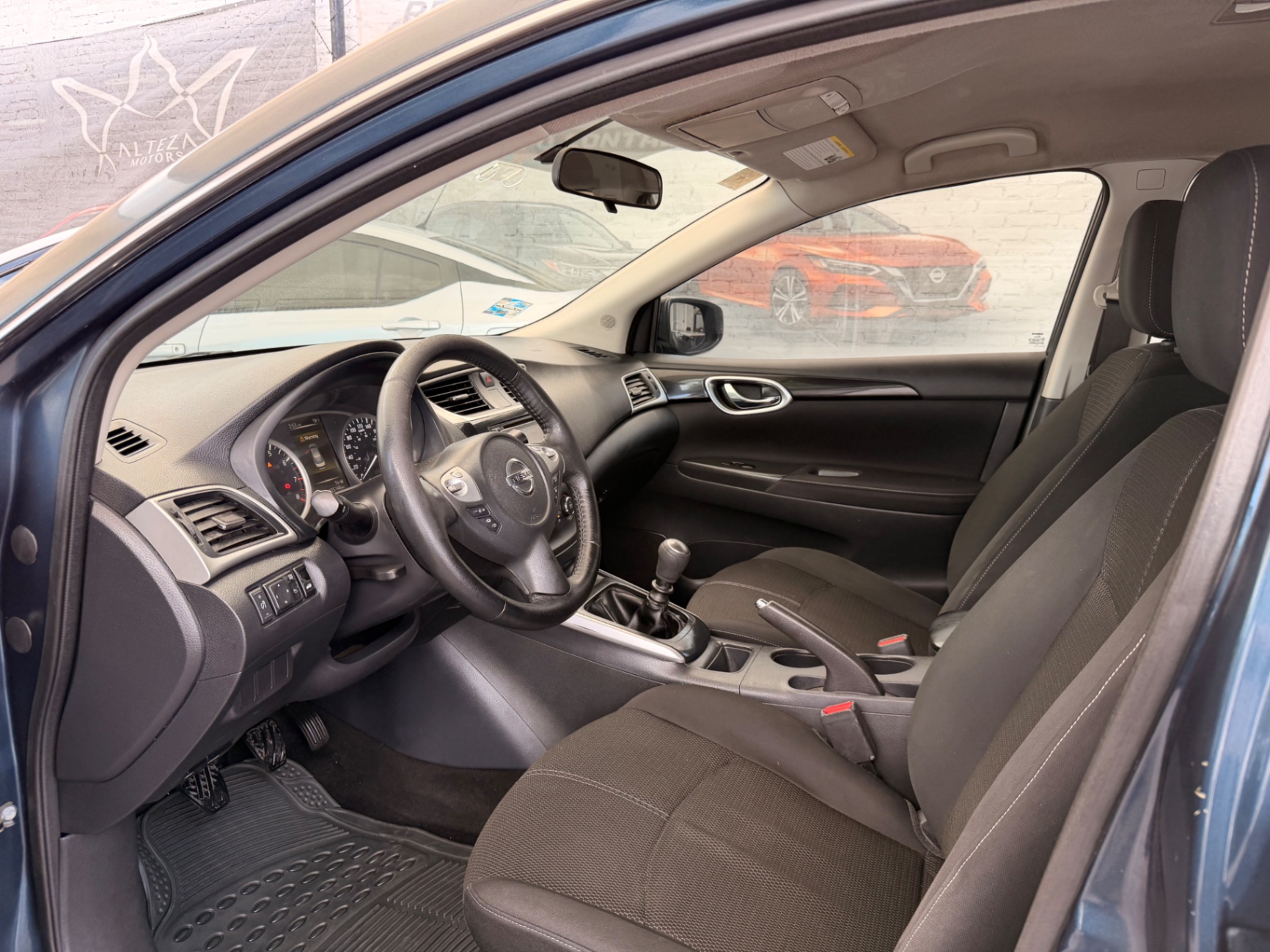 2018 Nissan Sentra Advance Mt miniatura 6