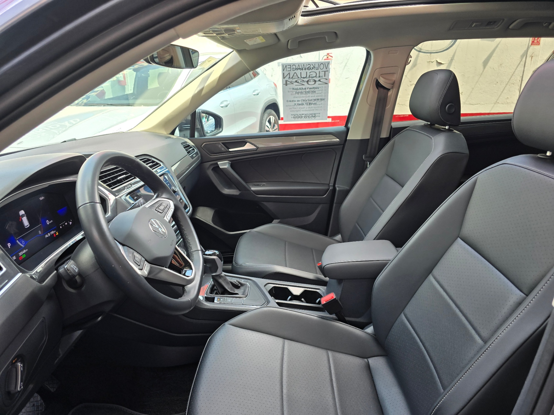 Volkswagen Tiguan Comfortline - imagen 8