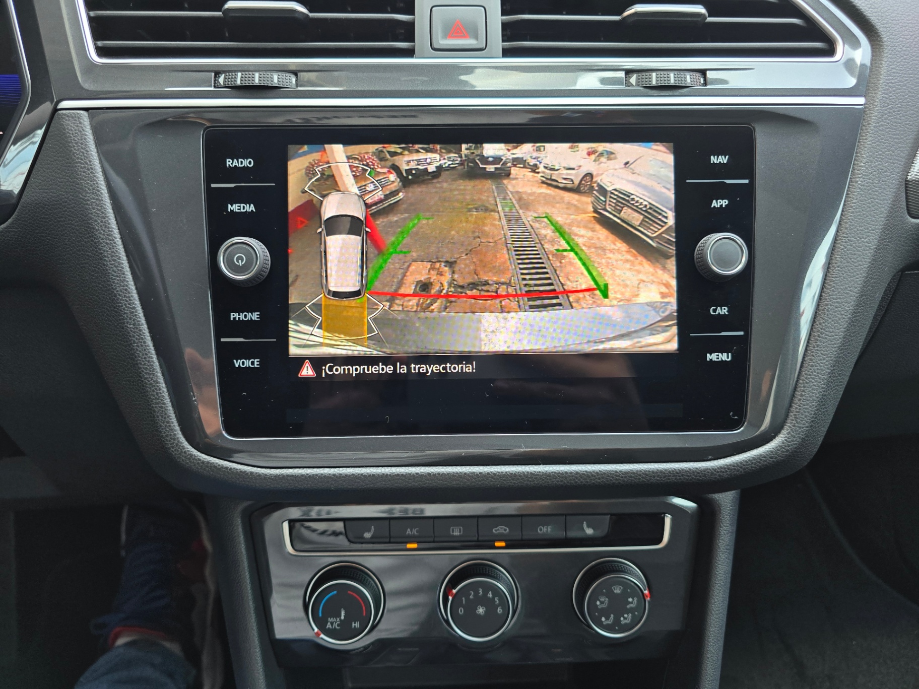 Volkswagen Tiguan Comfortline - imagen 14