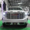 GMC Sierra Denali Crew Cab 2024 seminuevo en Monterrey — $1,229,900 thumbnail 5