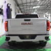 GMC Sierra Denali Crew Cab 2024 seminuevo en Monterrey — $1,229,900 thumbnail 20