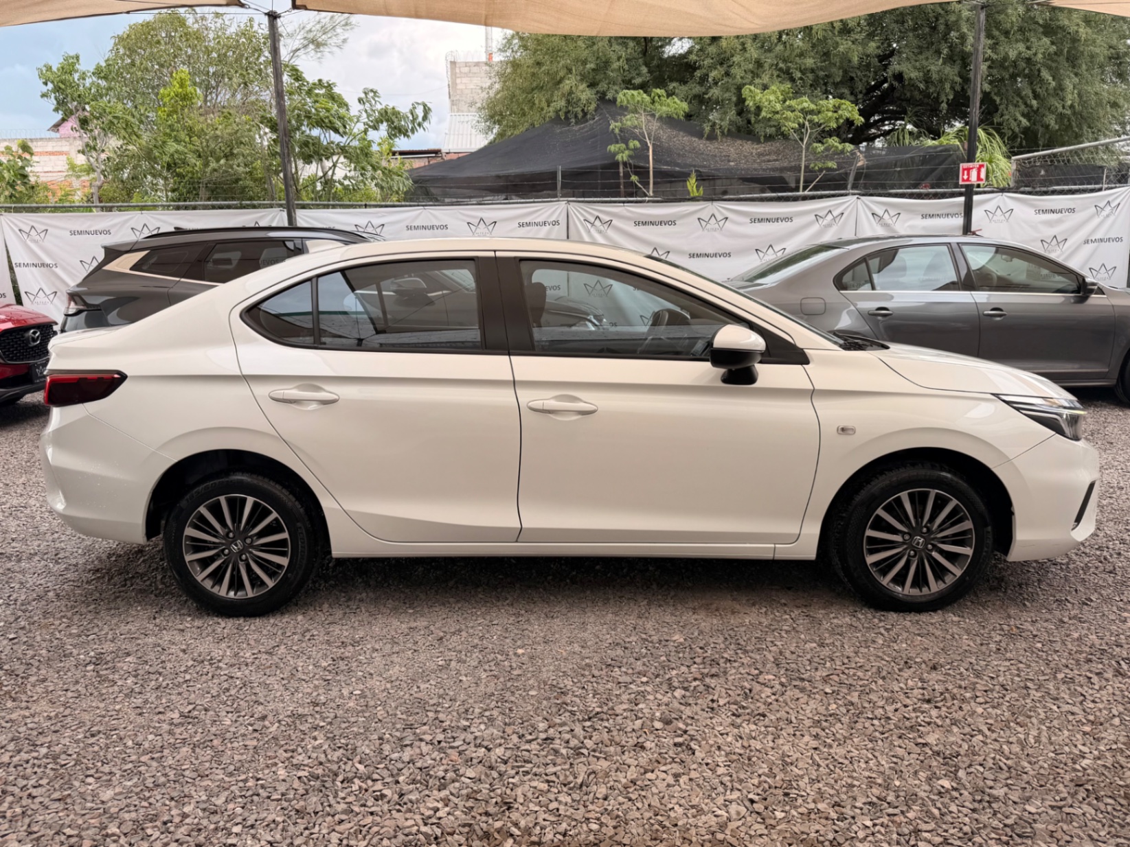 2022 Honda City Uniq miniatura 3