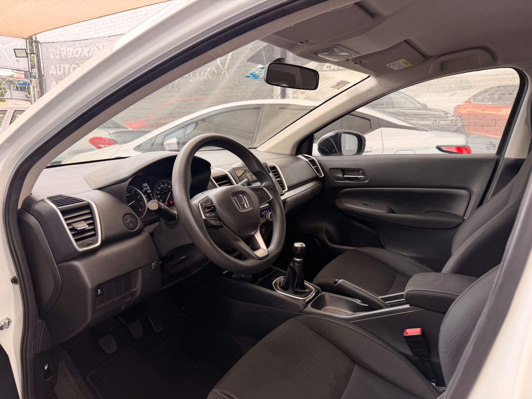 2022 Honda City Uniq miniatura 6