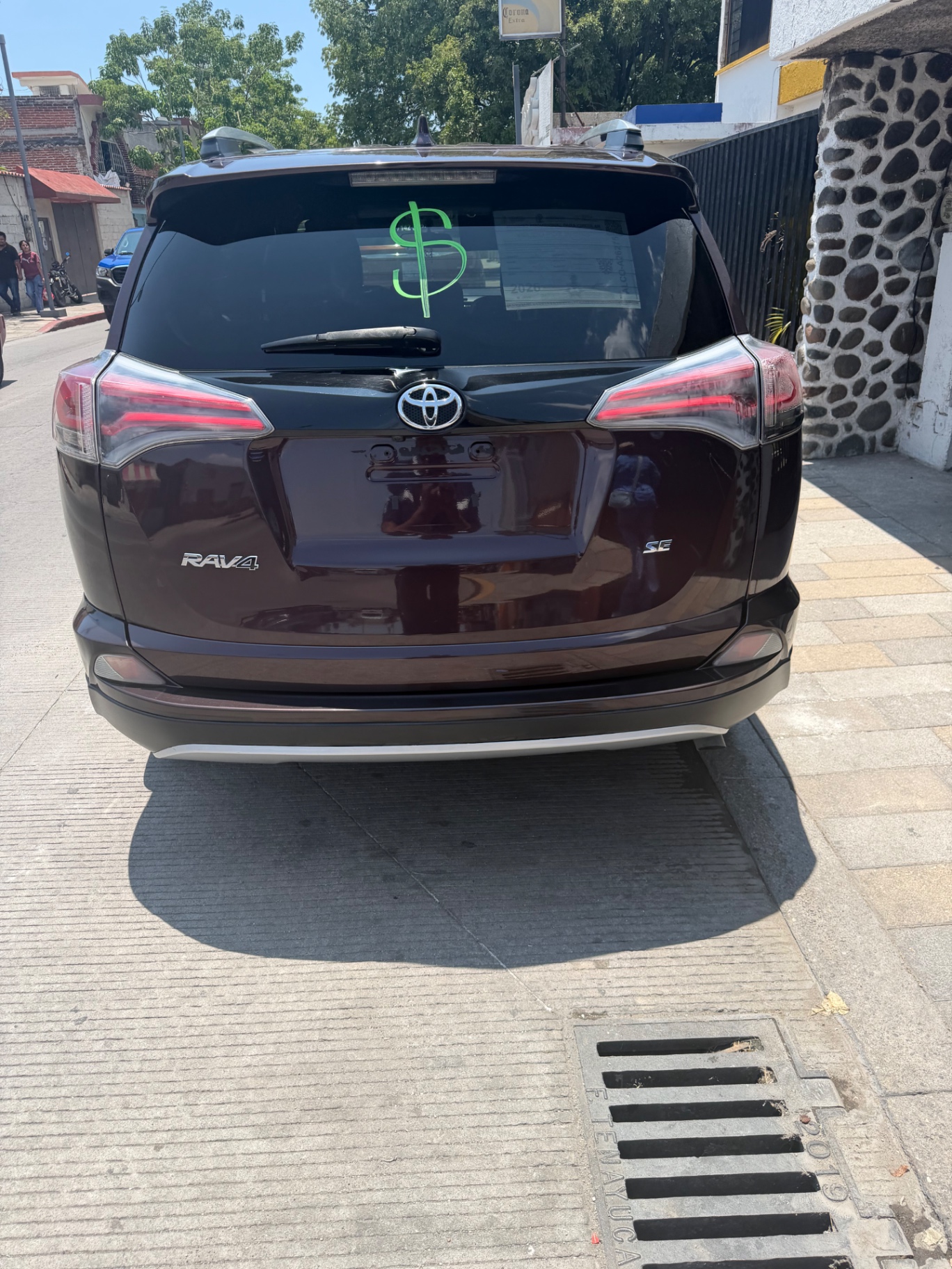 Toyota RAV4 2016 seminuevo en Ayala — $245,000 — foto 1