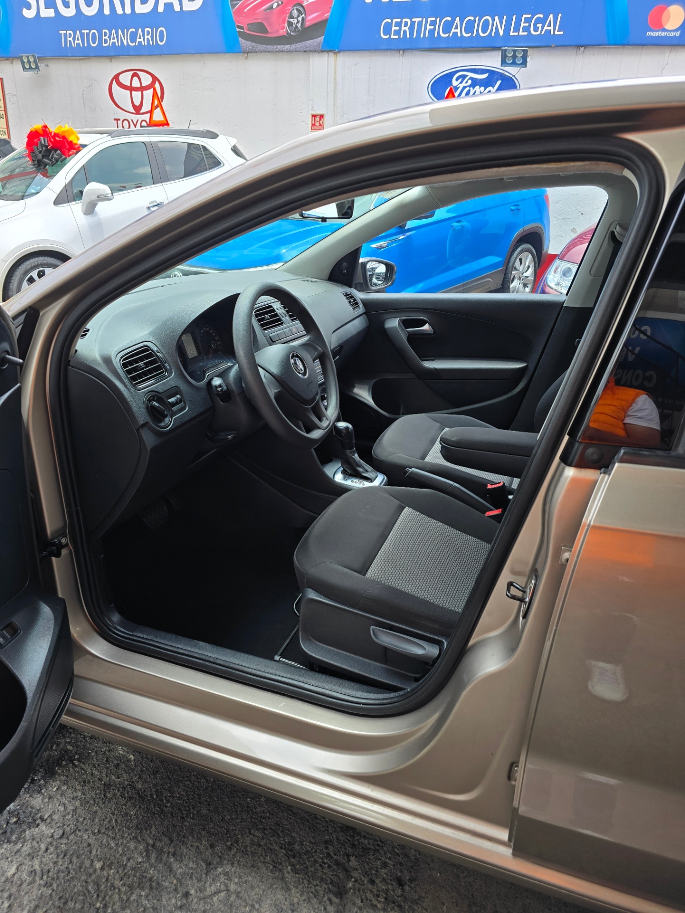 Volkswagen Vento - imagen 5