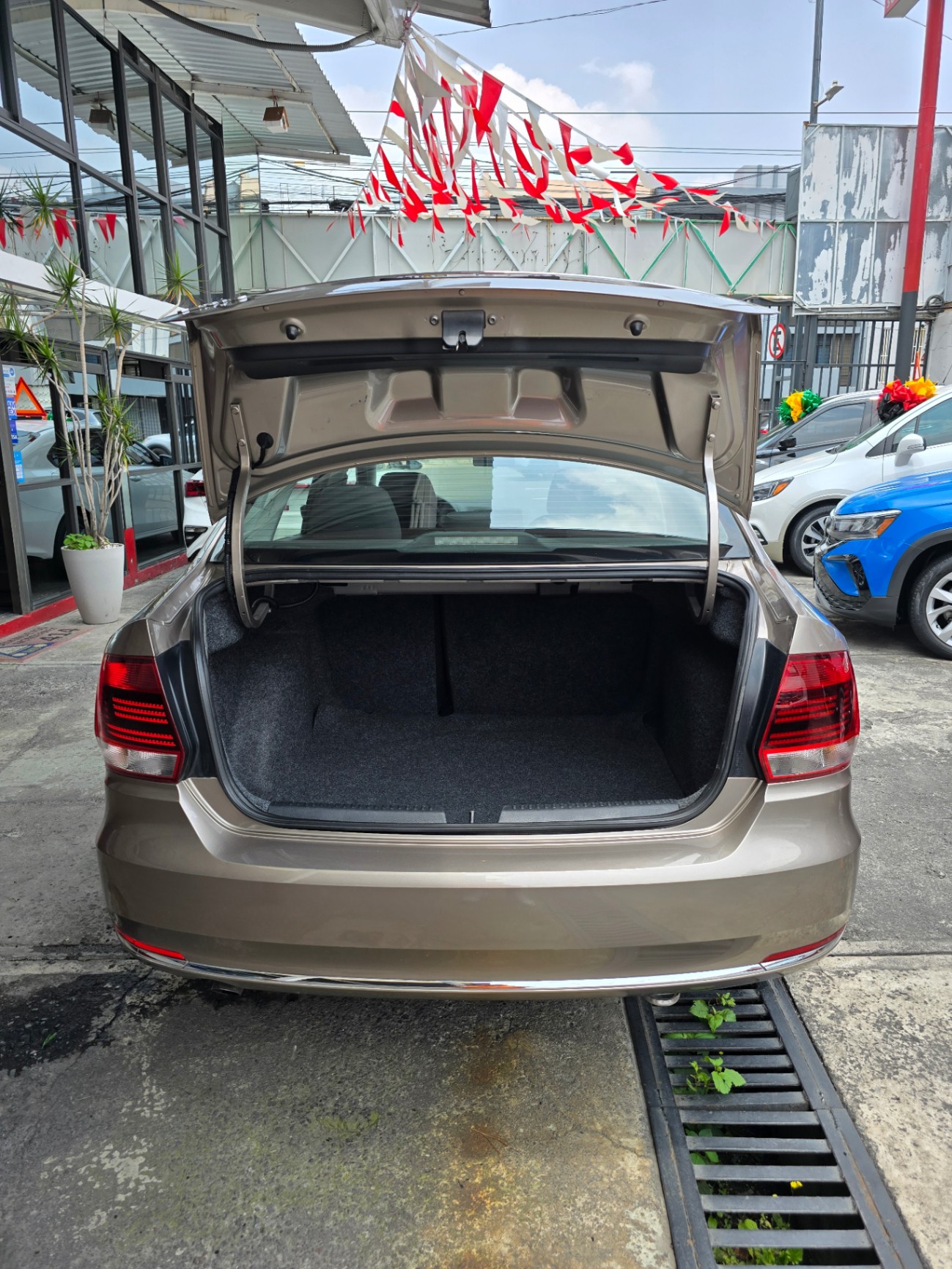 Volkswagen Vento - imagen 10