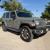 Jeep Wrangler Sahara 2023 seminuevo en Culiacán — $920,000 thumbnail 3