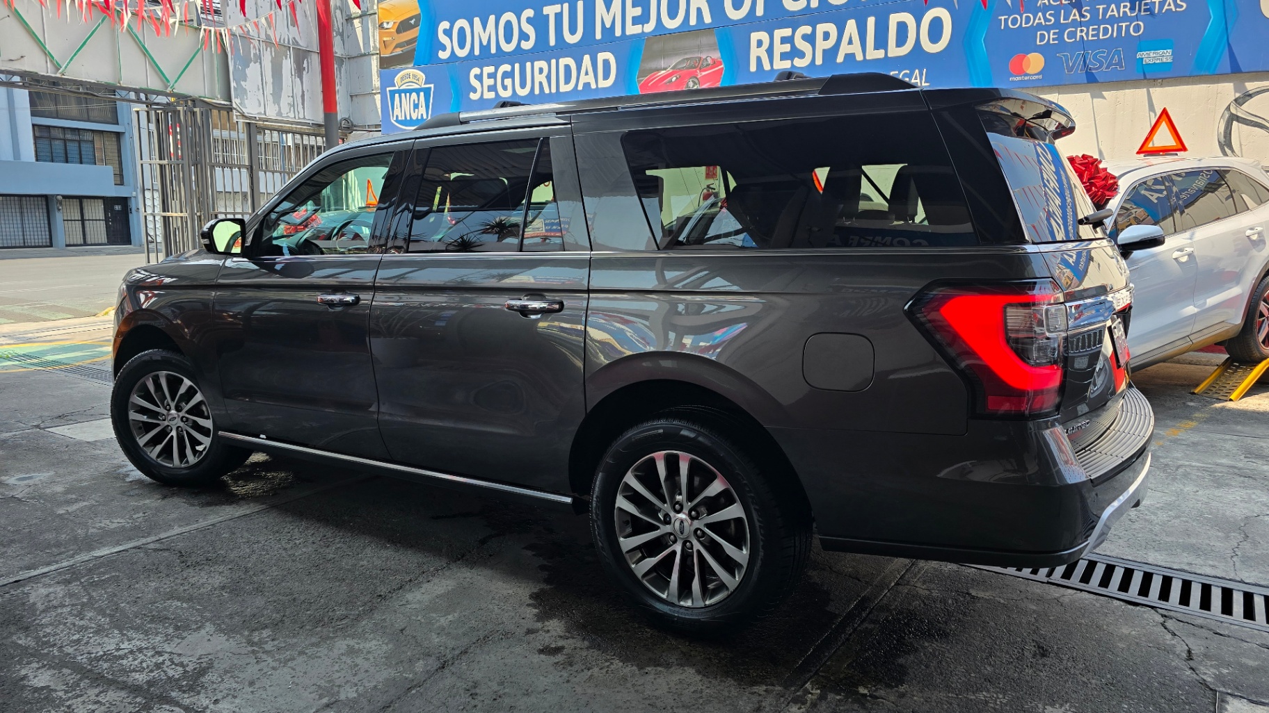 Ford Expedition Limited Max - imagen 2