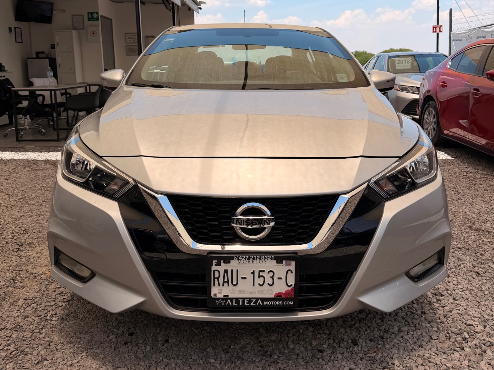 2020 Nissan Versa Advance Mt  miniatura 2