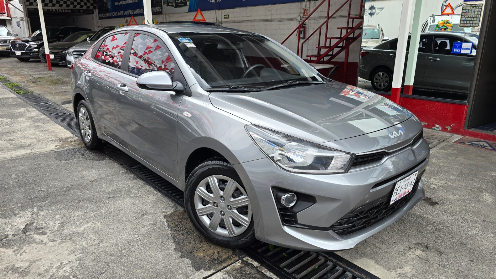 Kia Rio Sedán - imagen 4