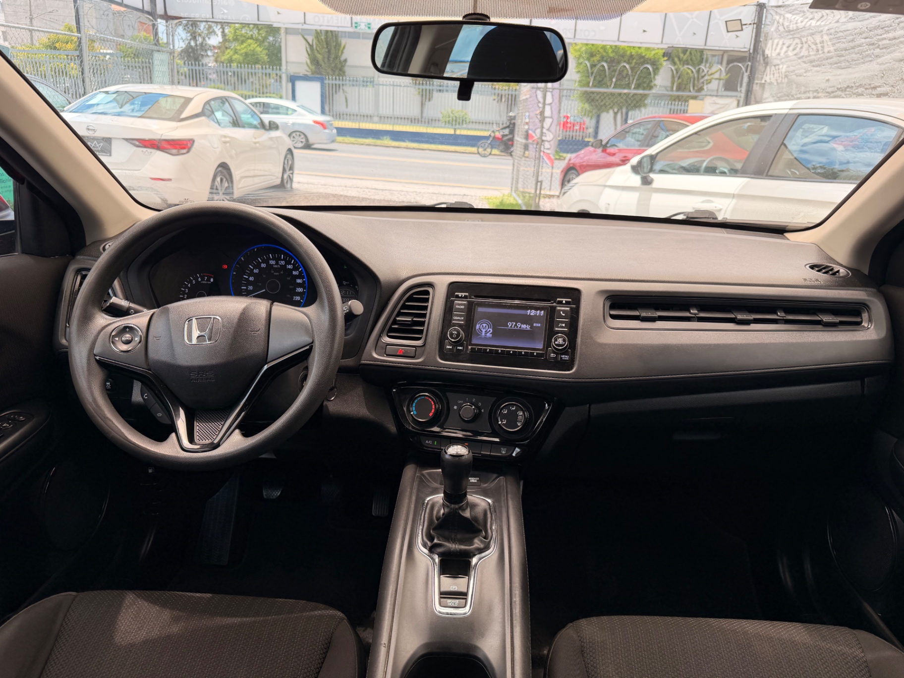 2018 Honda Hr-V Uniq Mt miniatura 7